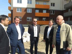 Робоча нарада на будівельному майданчику під керівництвом  голови обласної державної адміністрації А.А.Гордєєва та міського голови В.В.Миколаєнка