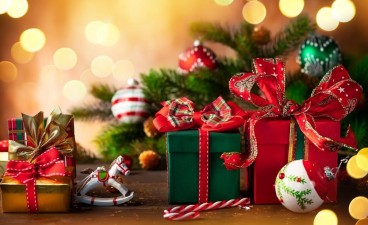З НОВИМ РОКОМ ТА РІЗДВОМ ХРИСТОВИМ!